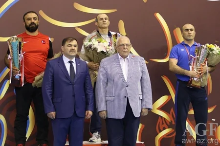 ​Azərbaycan güləşçiləri Avropa çempionatını 4 medalla başa vurub