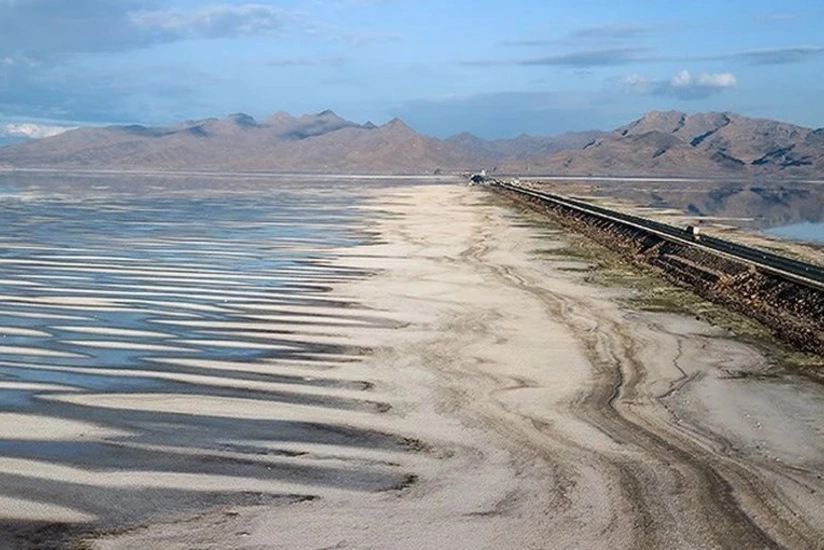 KİV: İranın azərbaycanlı əhalisi hakimiyyətin Urmiya gölünə etinasız münasibətindən narahatdır
