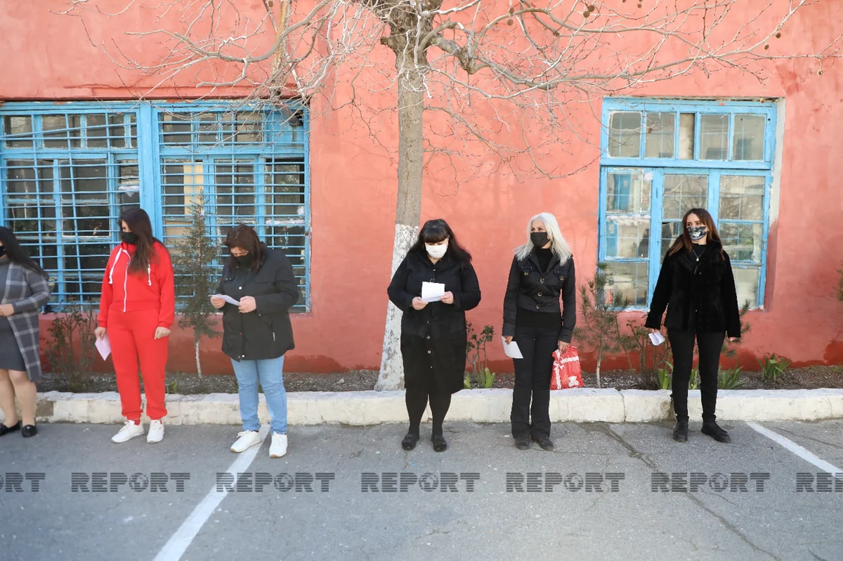 Əfv sərəncamı qadın məhbusların cəza çəkdiyi müəssisədə icra olundu