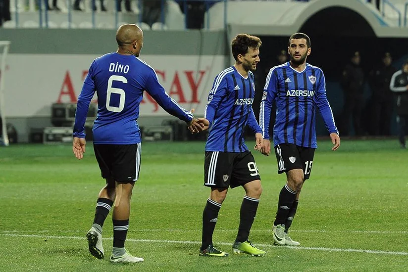 Qarabağ sabiq hücumçusu ilə maraqlanır