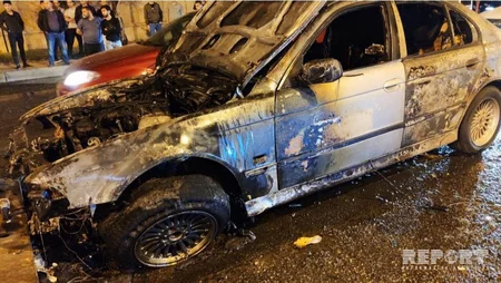 Bakıda minik avtomobili yanıb - FOTO - VİDEO - YENİLƏNİB