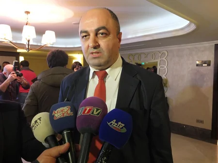 Tbilisidə milli azlıqların öz dillərində informasiya almaları məsələsi müzakirə olunub