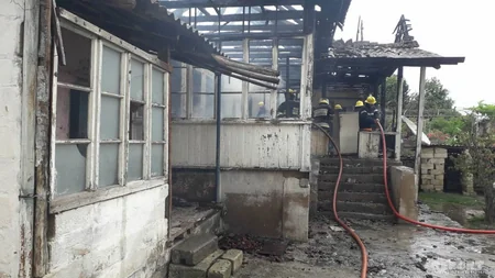 Kürdəmirdə fərdi yaşayış evi yanıb - FOTO - VİDEO - YENİLƏNİB