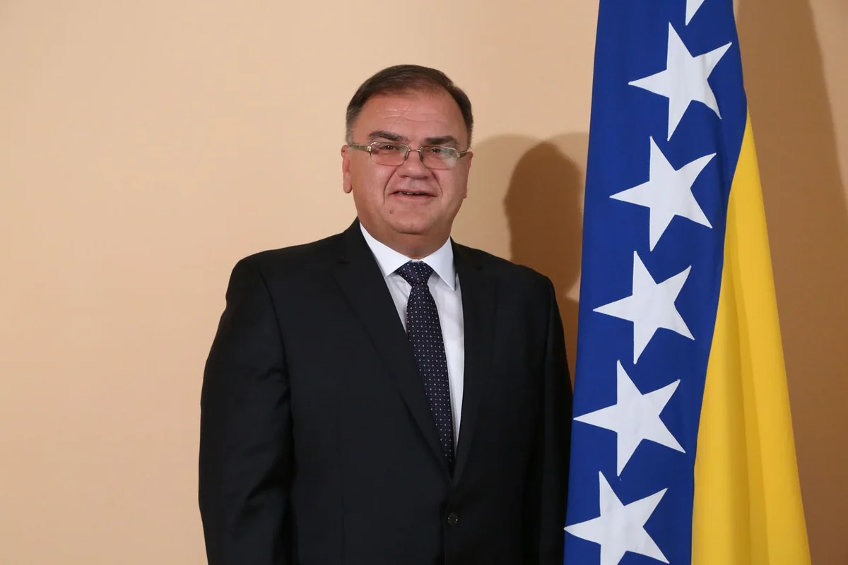 ​Mladen İvaniç: “Nizami Gəncəvi irsini yaymaq imkanına sahib olmaqdan şərəf duyuram”