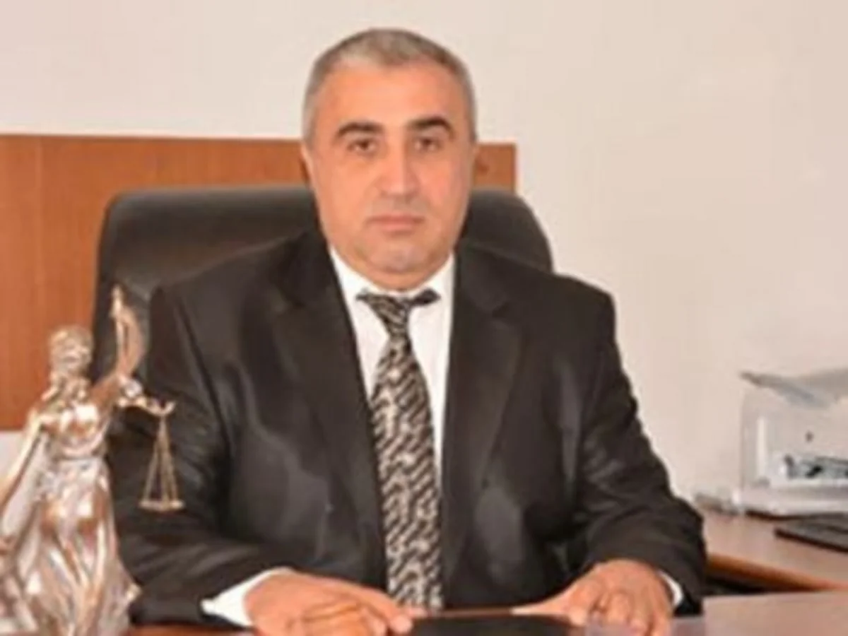 Ermənistanda hakim rüşvətə görə iki aylıq həbs edilib