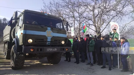 Russian peacekeepers' eleven vehicles pass freely in both directions through Khankandi-Lachin road again -VIDEO - UPDATED