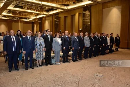 Bakı şəhəri təhsil işçilərinin sentyabr konfransı keçirilib