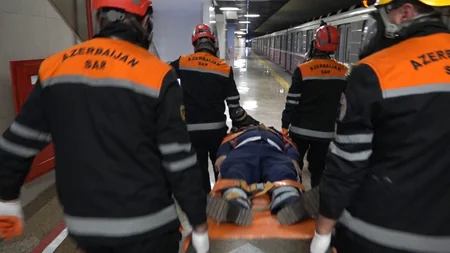 8 Noyabr metrostansiyasında şərti yanğın söndürülüb