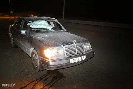 Bakıda avtomobil piyadaları vurub, ölən var - FOTO