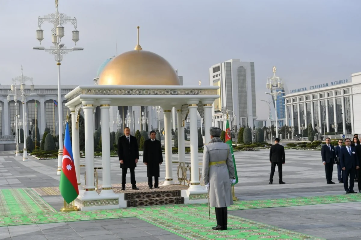 Official welcome ceremony held for President Ilham Aliyev in Ashgabat
