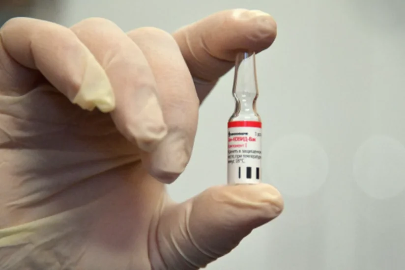 Эксперт рассказал, сможет ли вакцина избавить мир от COVID-19