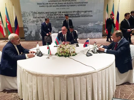 Bakıda Azərbaycan, Rusiya və İran XİN başçılarının görüşü başlayıb