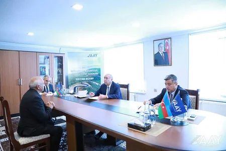 AAYDA rəhbəri Qəbələ və Oğuzdan olan vətəndaşları qəbul edib