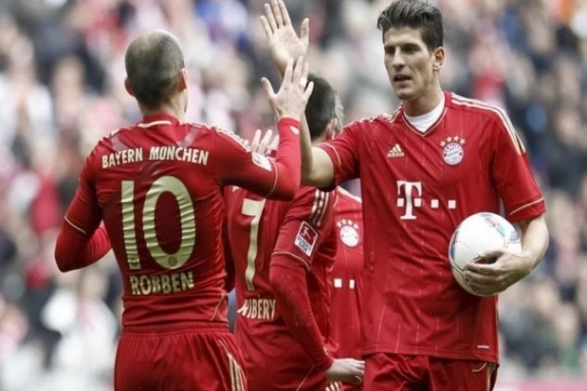 ​Bundesliqa: Bavariya məğlubiyyətsizlik seriyasını 12 oyuna çatdırıb