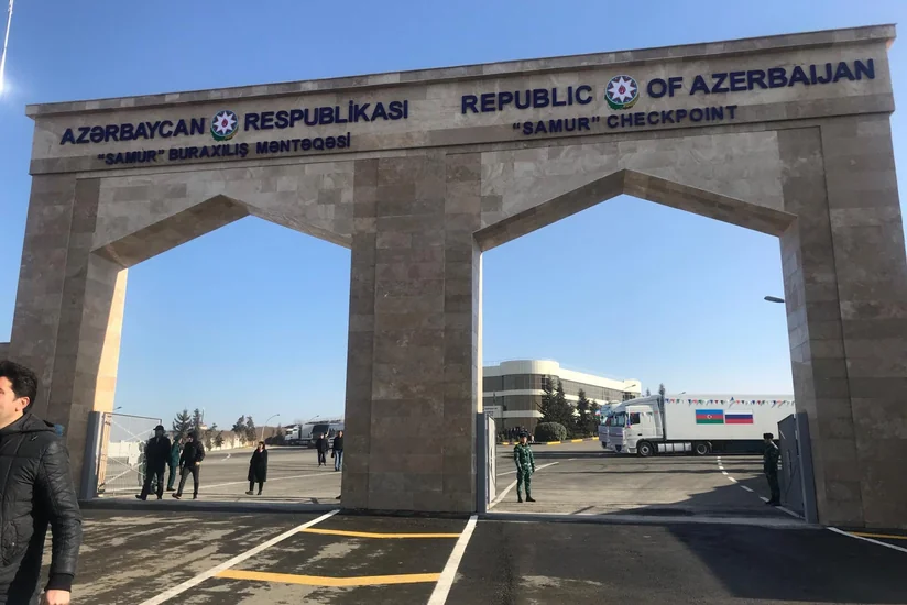 Azerbaijan extends closure of borders until June 15