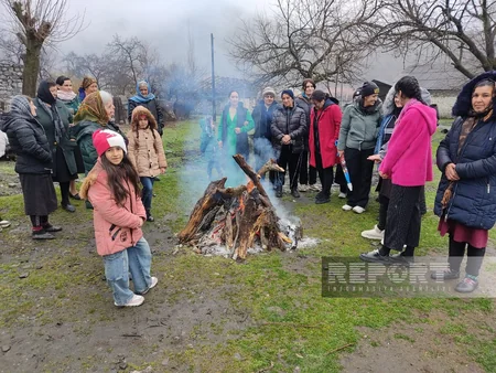 Qaxın Əmbərçay kəndində Novruz şənliklərində at yarışları keçirilib