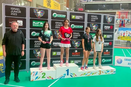 Azərbaycanın yeniyetmə badmintonçuları beynəlxalq turnirdə 4 qızıl, 1 gümüş medal qazanıblar