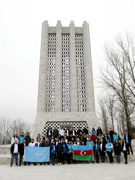 По инициативе Лейлы Алиевой в Шуше прошла массовая акция по посадке деревьев