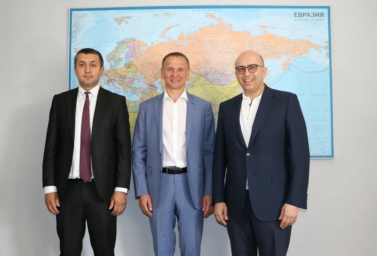 AZPROMO, Russian company mull possibilities of cooperation