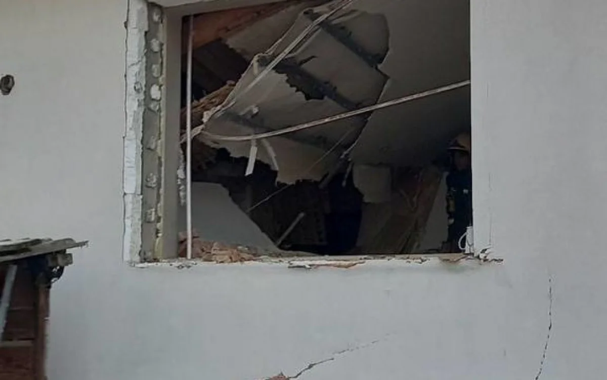 В Черновцах произошел взрыв в жилом доме: трое ранены, погиб ребенок