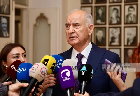 Heydər Əliyev haqqında kitab ədəbiyyat ictimaiyyətinə təqdim olunub