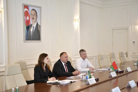 Azərbaycan Belarusla müasir kənd təsərrüfatı texnologiyalarının transferini müzakirə edib