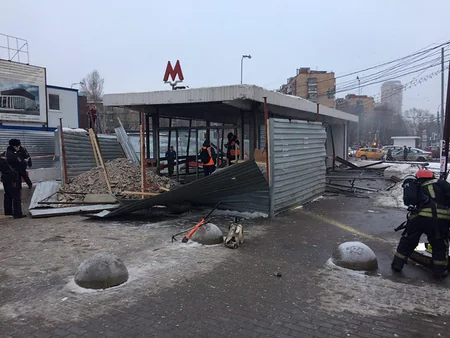 В переходе у метро в Москве произошел взрыв