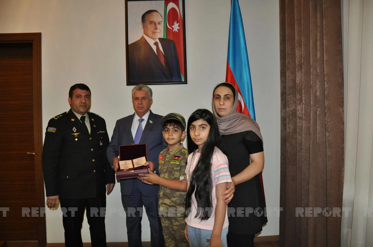 Biləsuvarda Vətən Müharibəsi Qəhrəmanı fəxri adları təqdim edilib 