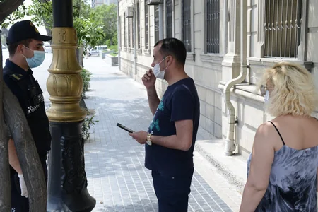 Bakıda hərəkət iştirakçıları arasında profilaktik tədbirlər davam etdirilir