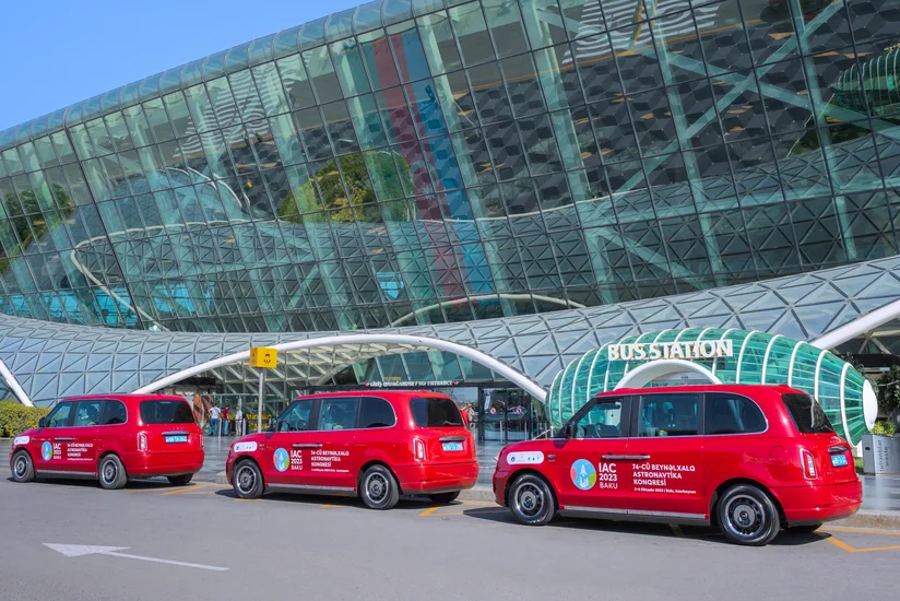 Bakı aeroportu rəsmi taksilərdən istifadə edilməsini tövsiyə edir