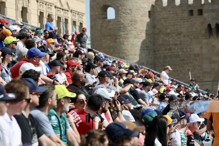 “Formula 1”: Azərbaycan Qran-prisinin qalibləri mükafatlandırılıblar - FOTOREPORTAJ