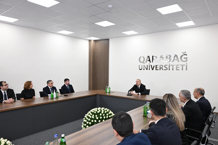 İlham Əliyev Qarabağ Universitetinin tələbələri ilə görüşdə Azərbaycan hərbçilərinin qəhrəmanlığından danışıb