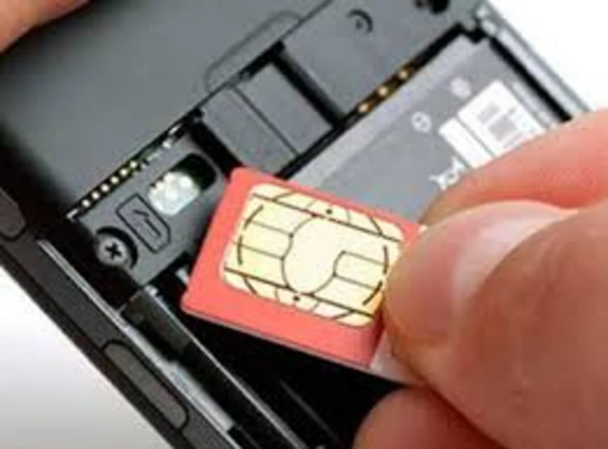 ​Azərbaycanda mobil nömrə daşınması xidmətindən istifadə edənlərin sayı 12 mini ötüb