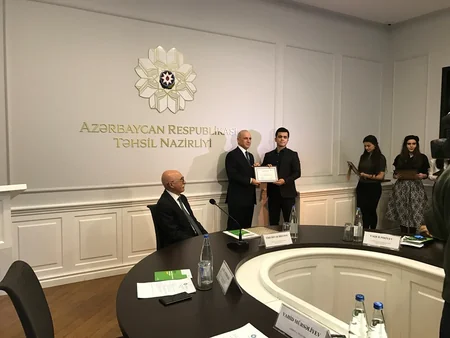 Azercell Təhsil Nazirliyi ilə anlaşma memorandumu imzalayıb