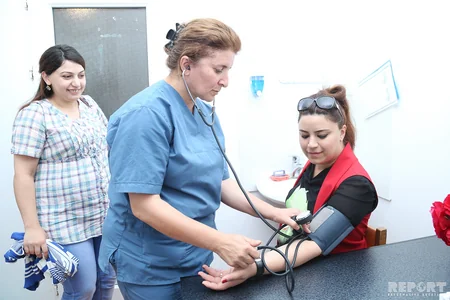 Sumqayıtda hamilə qadınlar üçün məktəbdən - FOTOREPORTAJ