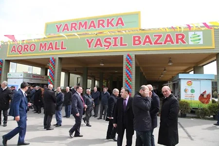 Bakıda ixtisaslaşdırılmış Yaşıl Market Kompleksi - AQROMOLL istifadəyə verilib