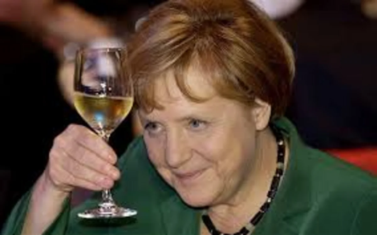 Merkel dünyanın ən nüfuzlu 100 qadını siyahısında yenə birincidir