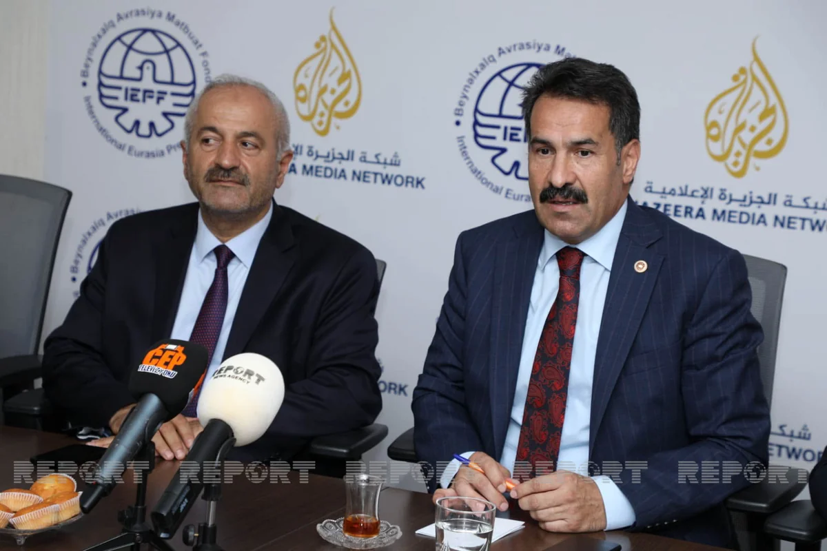 Türkiyəli deputat və bələdiyyə sədri Azərbaycanda səfərdədir