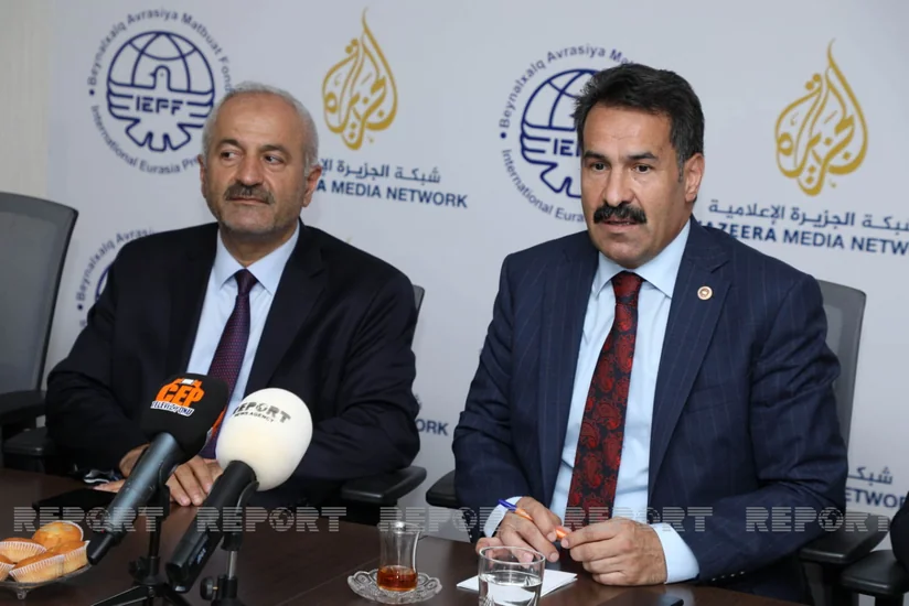 Türkiyəli deputat və bələdiyyə sədri Azərbaycanda səfərdədir