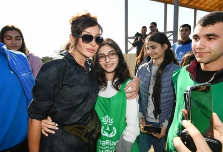 President Ilham Aliyev and first lady Mehriban Aliyeva attended tree-planting campaign in Khatai district, Baku