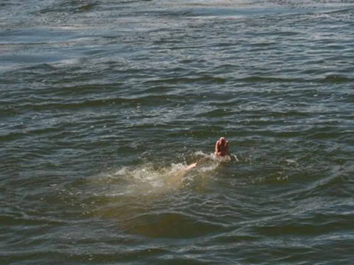 В Шамкире молодой человек утонул в канале