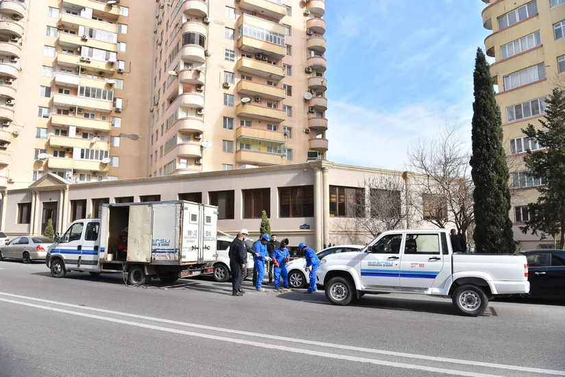 “Azərsu” Yasamalda borclarını ödəməyən binaların suyunu kəsib