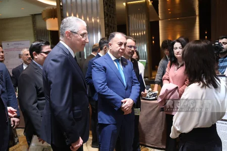 Ulu öndərin 100 illik yubileyinə həsr olunan simpozium keçirilib