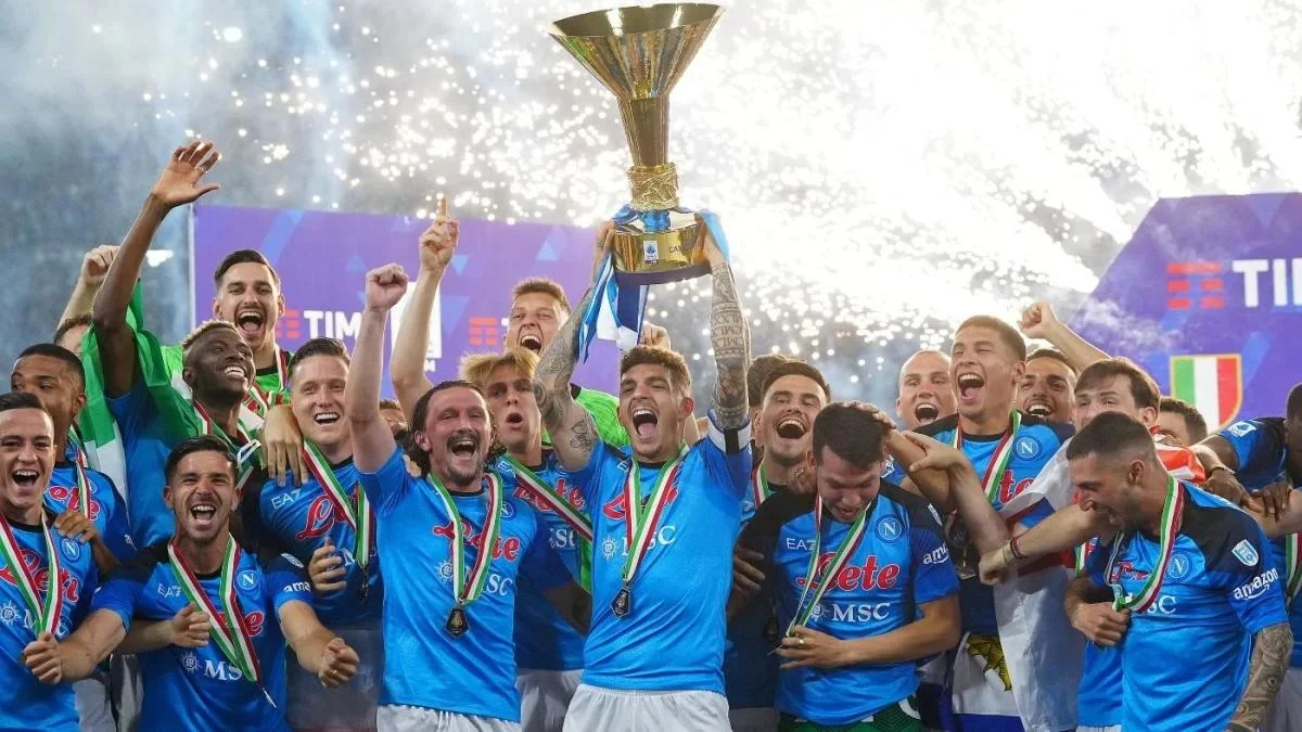 İtaliya polisi “Napoli”nin çempionluğu sayəsində 11 il axtarışda olan qaçağı tapıb