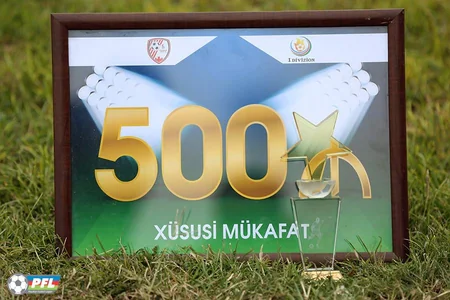 PFL və Şəmkirin icra başçısı sentyabrın ən yaxşı qolunun müəllifini mükafatlandırıb