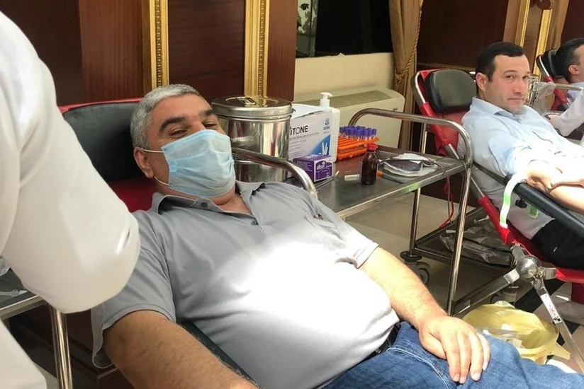 Parlament Jurnalistlər Birliyinin üzvləri qan veriblər