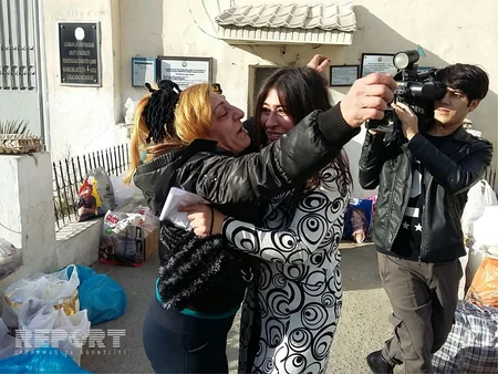Əfv sərəncamı Qadınlar üçün 4 saylı cəzaçəkmə müəssisəsində icra olunub - FOTO