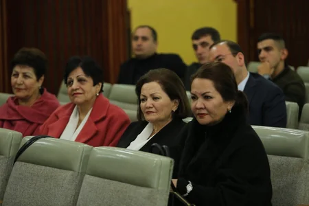 Əbədi ezamiyyət filmi Tacikistanda nümayiş etdirilib