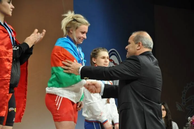 ​Azərbaycan ağırlıqqaldıranları Yay Olimpiya Oyunlarına qazanılan 2 lisenziyadan məhrum edilib