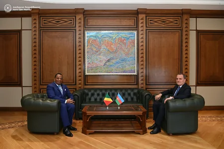 Ceyhun Bayramov konqolu həmkarı ilə regional vəziyyəti müzakirə edib - YENİLƏNİB-2